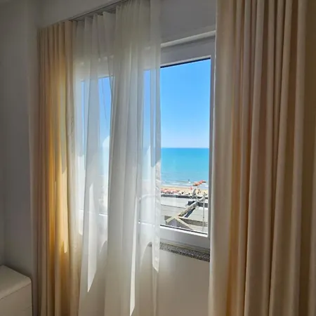 Апартаменты Sea *